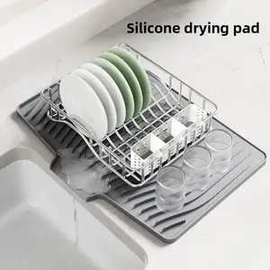 Silicone drying mat for kitchen countertops, silicone dish draining mat, tableware heat-insulating slope drainage board
