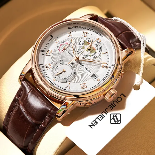 Men's Navigator high-end fashion watch: Swiss original movement, 42mm dial, leather strap, stainless steel case, waterproof luminous function, scratch and knock resistant, suitable for parties, business meetings, casual wear.