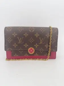 Pre-owned Louis Vuitton leather Crossbody Bags Monogram Flore Chain Wallet Fuchsia 2222