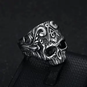 Men's Gothic Punk Retro AG Carved Skull Stainless Steel Metal Ring - Geometric Design, Statement, Skull, Grunge, Trauma-Inspired, Party Wear, Halloween Gift, Daily Accessory, Geometric Design Ring, Statement Ring,summerwins