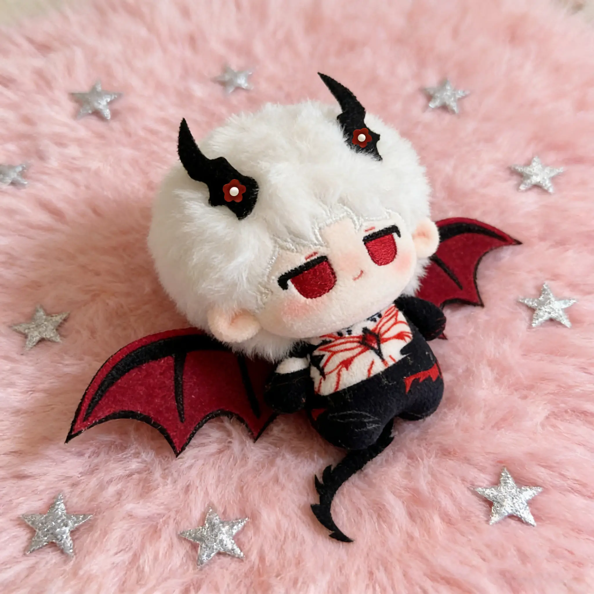 Love and Deepspace Character Plush Keychain - Sylus, Xavier, Zayne, Rafayel, Caleb Designs, 10cm Kawaii Stuffed Animals, Soft Stuffed Doll Fashion Accessory, Plush Toy, Unisex, Collectible Gift, Doll Shape, Small Size