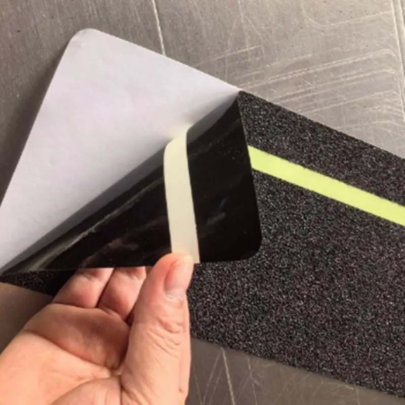 Luminous Anti-slip Tape, Strong Adhesive Waterproof Safety Tape, High Friction Tape, Suitable for Stairs, Decks, Home, Office