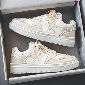 Spring new men's breathable sports shoes in Korean style, trendy versatile shoes for men, anti-slip casual trendy shoes