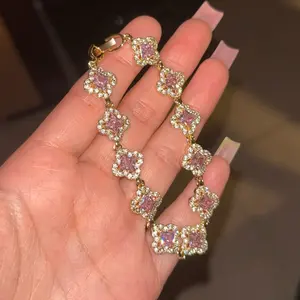 flower live bracelet