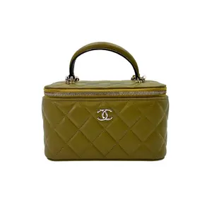 Pre-owned CHANEL Lambskin Crossbody Bags Green Quilted Top Handle Vanity Case(PE***75) CC1473