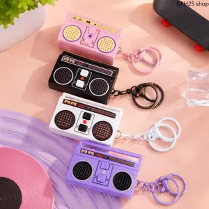 2 Pcs Vintage Mini Radio Shaped Plastic Keychains, Elastic Lanyard And Retractable Heart Decor Included, Nostalgic Style Bag Hanging Ornaments, Practical Daily Accessory Gifts For Friends And Colleagues