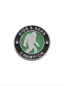 Letter & Cartoon Giant Design Brooch Pin, Round Shaped Clothes Brooch, Fashion Jewelry for Men & Women for Daily Decoration, Men Accessories