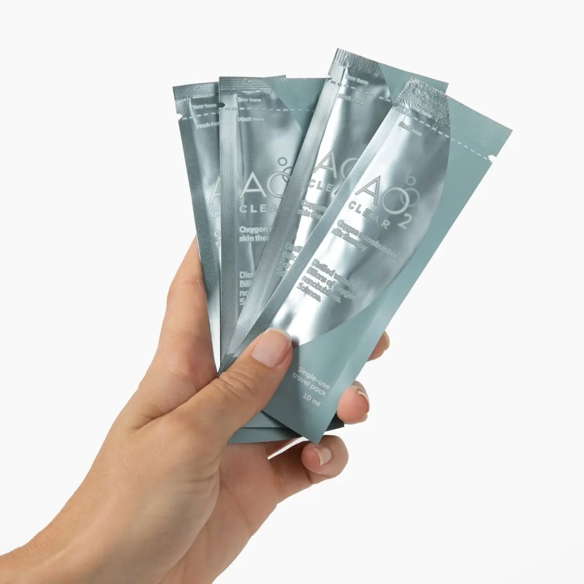 AO2 CLEAR Unisex Travel Skincare Kit - 10 Travel Packs, 10 Sponges, Oxygen Nanobubble Therapy, Fragrance-Free, Acne-Prone Skin, Distilled Water