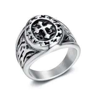 Stainless Steel Ring - Fashion Retro Style with Exquisite Pattern Texture for Friends' Gatherings and Holiday Gifts