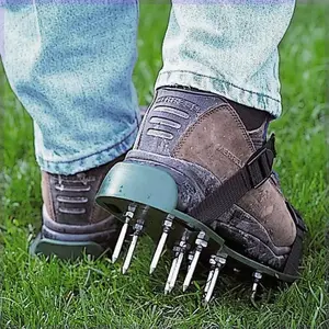 Silver lawn aeration shoes, garden epoxy loosening shoes, Grass aerator, made with high strength epoxy composite soles, built-in elastic air-piercing spikes that evenly penetrate the lawn while walking, naturally increasing oxygen