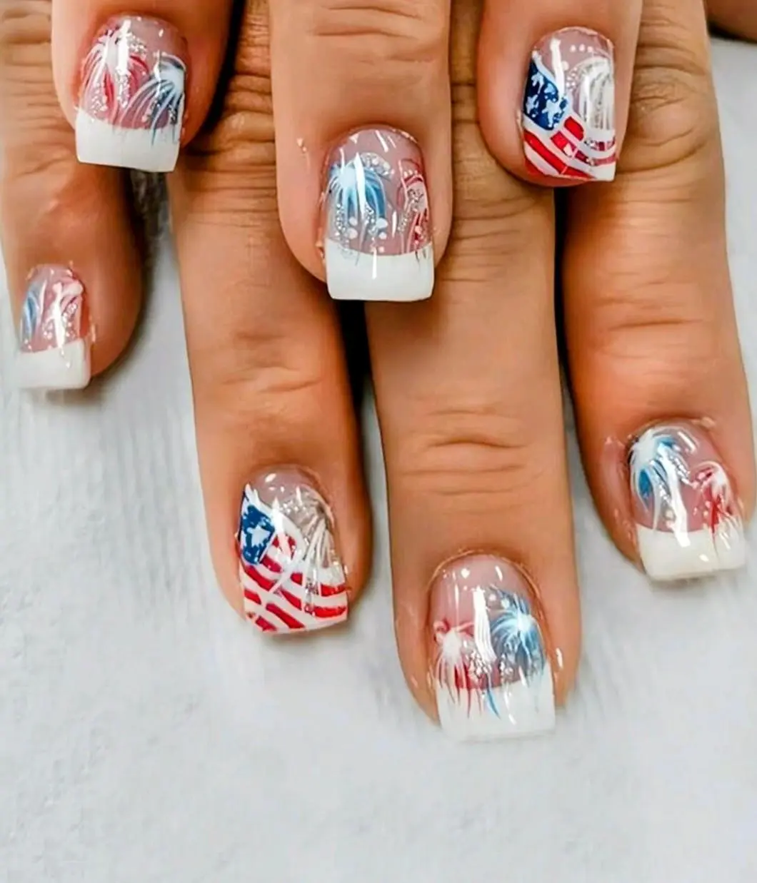 24Pcs Short Square Nails Sticker Set , Independence Day Press On Nails – Red White Blue Patriotic Nail Set