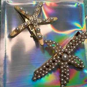 STARFISH PEARL HAIR CLIP SET OF 2