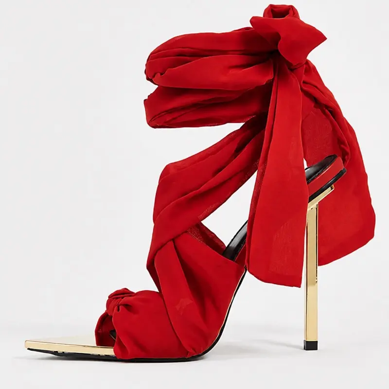 Main Character Heel- Red