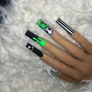 It is Halloween ! Press on nails Nail Art Nail Care