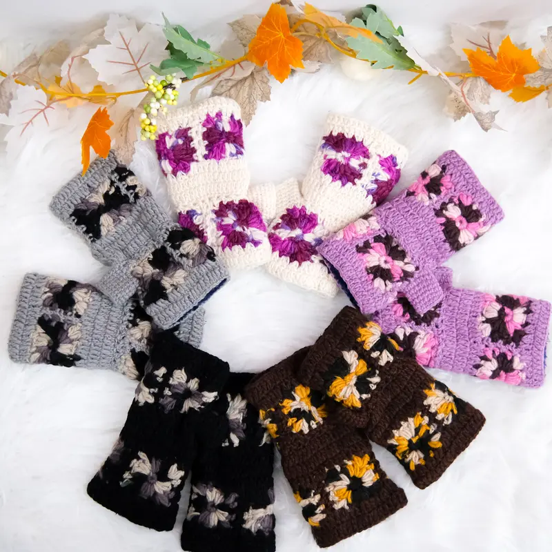 Unisex Boho Style Handknit Crochet Flower Fingerless Gloves - Fleece-Lined, Wool Wrist Handwarmers, Touch Screen Compatible, Winter Keep Warm Accessories