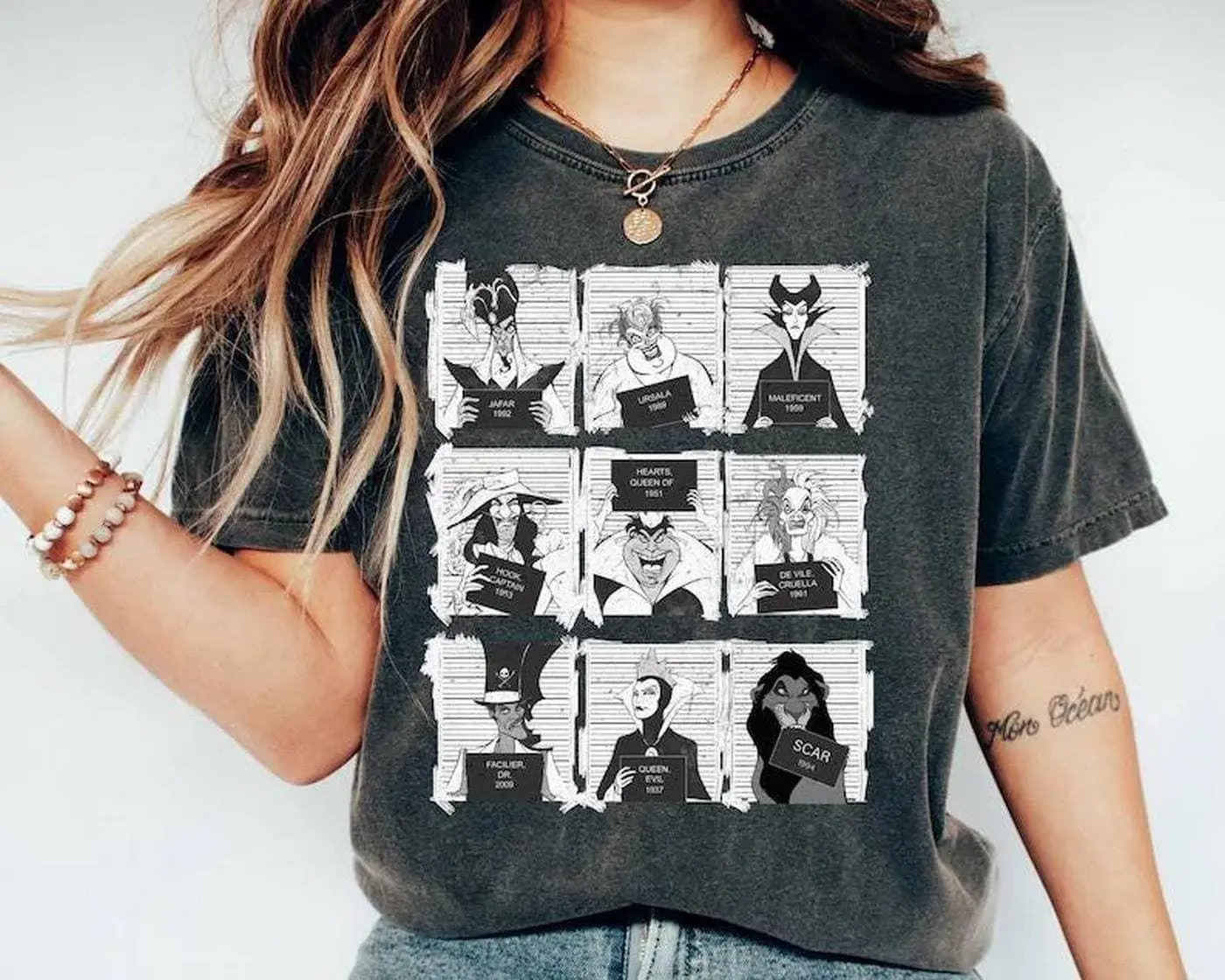 Dis Nyes Villain Halloween T-Shirt - Spooky and Stylish Design - Perfect for Halloween Celebrations, Featuring Iconic Villains.jpg,