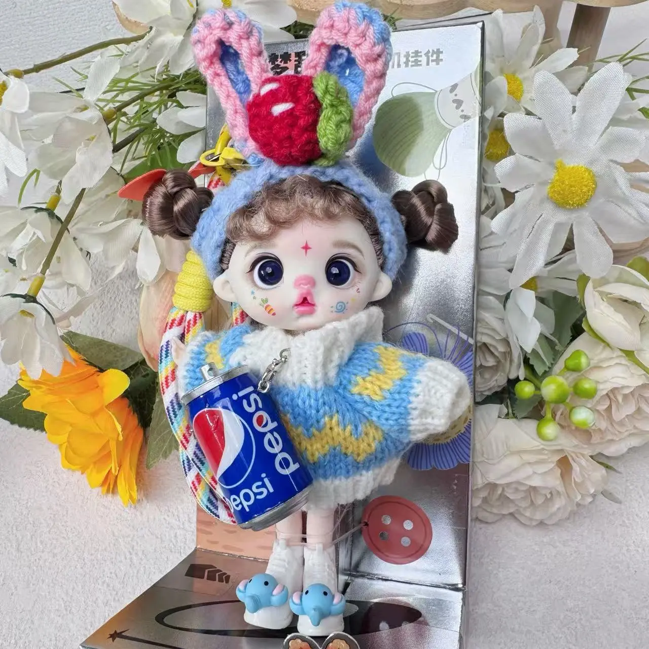 Trendy play creative fashion mobile phone accessories, vinyl dolls, cute dolls, figurines, gifts, action figures