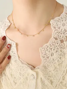 Women's Stainless Steel Necklace, Waterproof All-Season Casual Jewelry, Hypoallergenic Jewelry, Plain Design Gift Accessory (random Pendant Quantity)