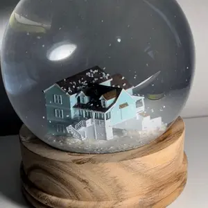 Your Home in a Globe! Customized Snow Globe