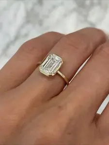 Fashionable and personalized geometric square women's rings, Geometric Design Ring, Square Shaped Ring, perfect for parties, banquets, engagement jewelry, and holiday gifts