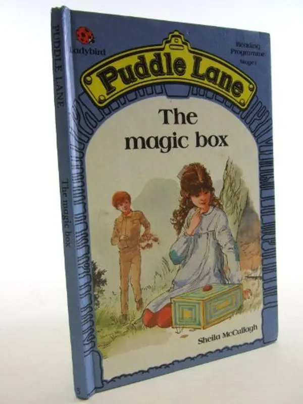 USED Book - The Magic Box (Puddle Lane Reading Program/Stage 1, Book 3) by Sheila McCullagh (Hardcover) - english