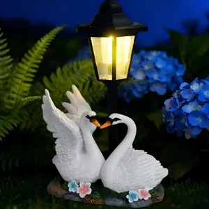 Solar-Powered Swan Garden Sculpture, Outdoor Realistic Animal Decor, Day & Night Ambiance Light, Perfect Gift for Gardening Lovers