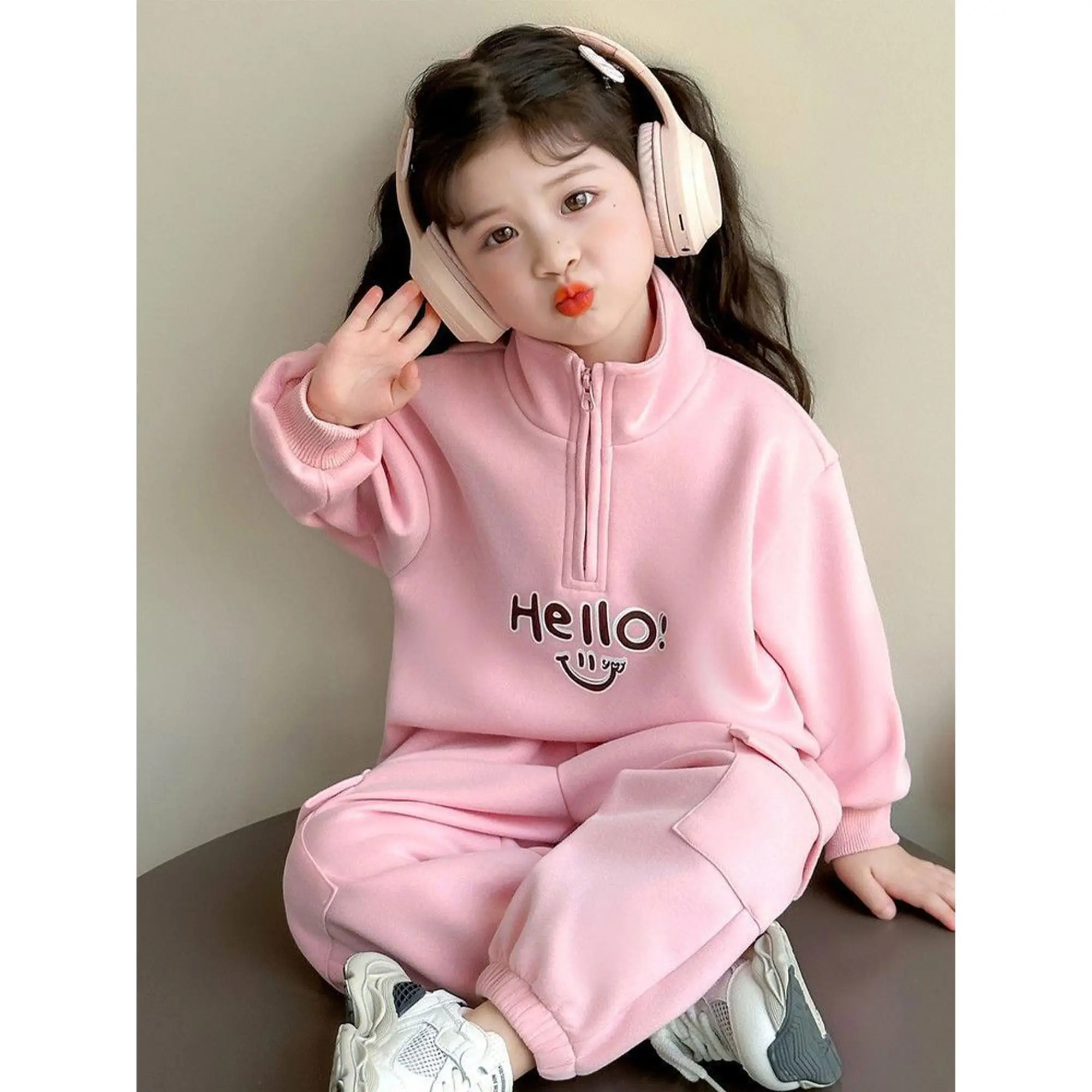 2025 New Spring & Autumn Girls' 2pcs Set - Trendy Kids' Cargo-Style Outfit: Letter & Smile Print Half-Zip Sweatshirt + Cargo Pants |     Girls Clothes, Kids Clothes Girls, Teen Girl Clothes, Girls Clothes 7 8 Years, Tween Girl Clothes, Perfect for
