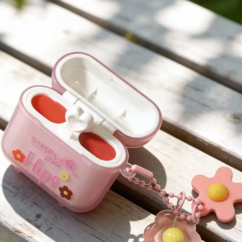 Beauty accessory keychain