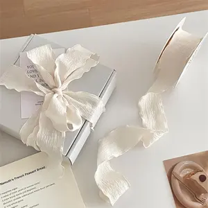 [Gift Wrapping] Cream Color Bohemian-Style Gauze Ribbon, Crinkle Textured for Gift Wrapping & Bouquet Decor – Elegant Craft Ribbon for Weddings, Christmas & Valentine’s Day (1 Roll)
