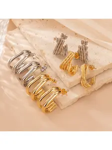 Best-selling European and American stainless steel earrings, light luxury, high-end sense, versatile design, niche titanium steel U-shaped stud earrings