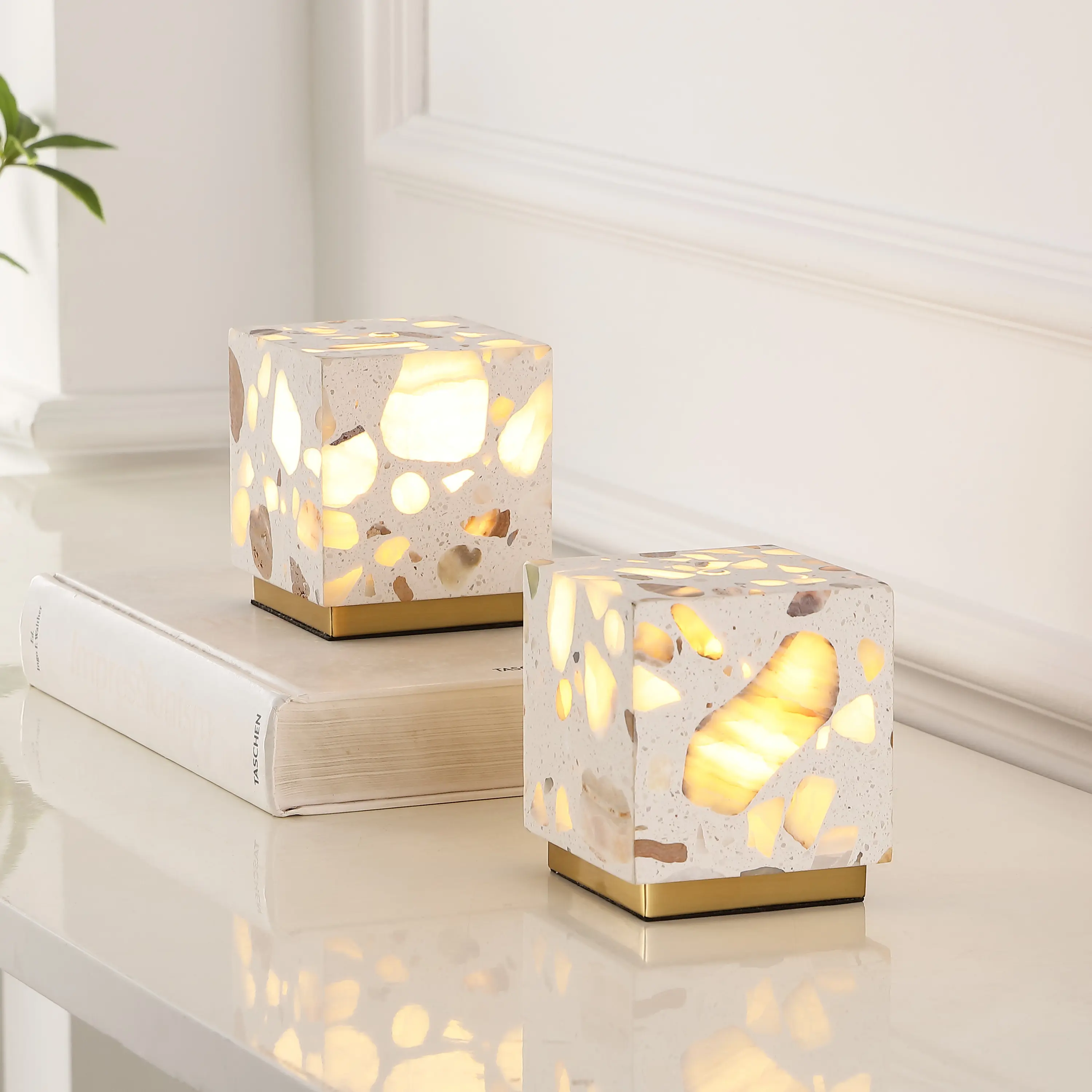 JONATHAN Y Lara Modern Glam Terrazzo Rechargeable/Cordless Dimmable Integrated LED Mini Table Lamp with Touch Sensor , for bedroom, living room, foyer, hallways, dining room, dorms