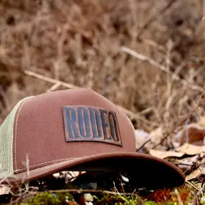RODEO 5-Panel Trucker Hat