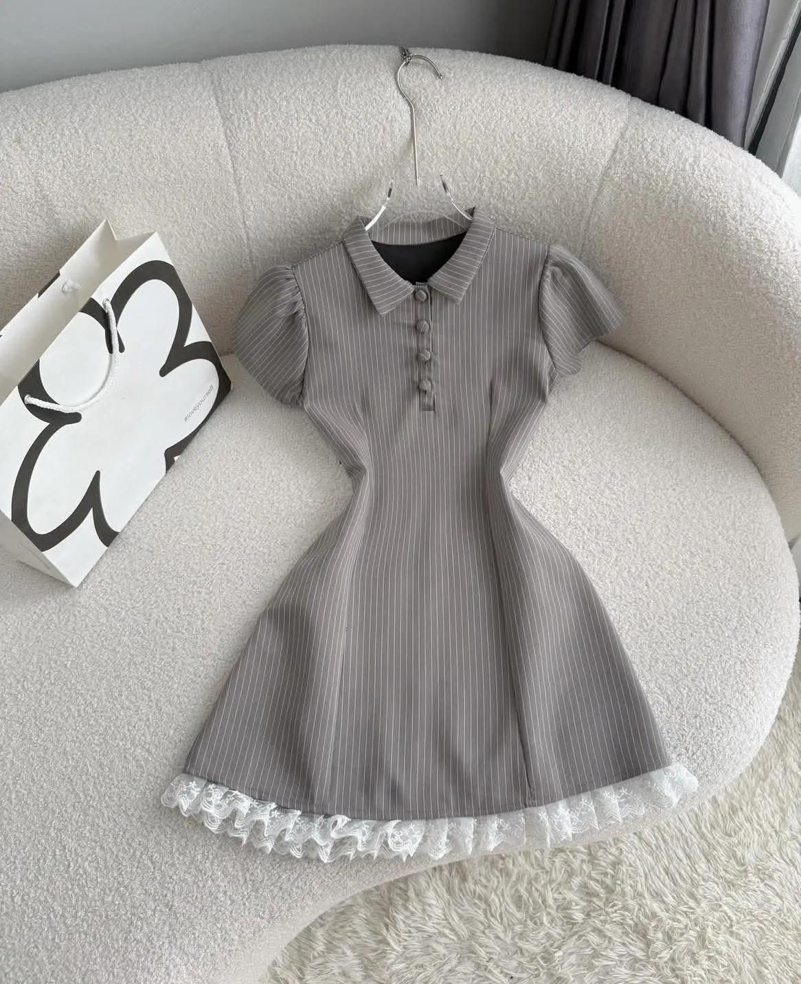muadepass Lady's Korean-Inspired Casual Dress - Women's Short-Sleeve Casual Wear, Above-Knee Length, Minimalist Design