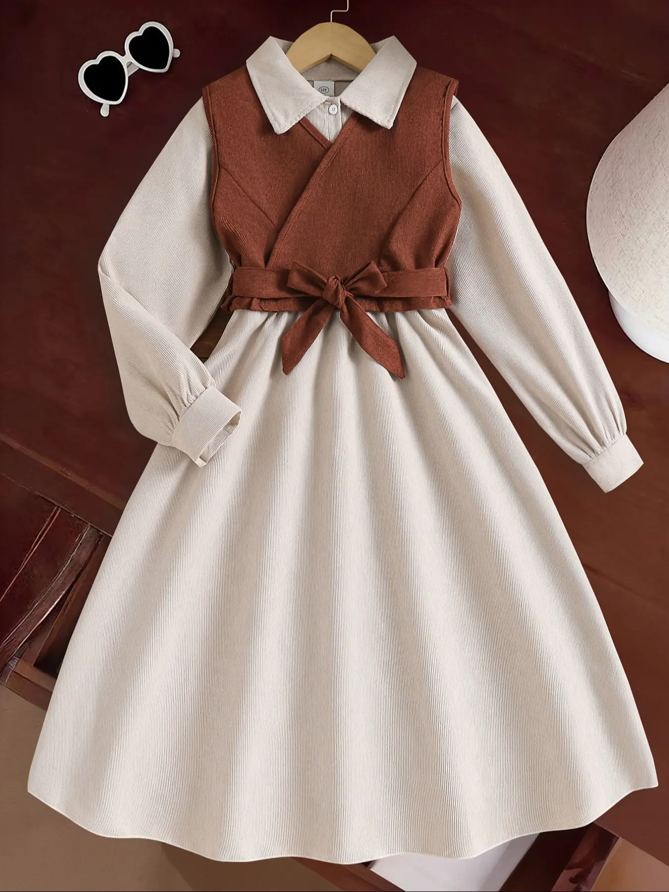 2-Piece Girls' Long Sleeve Dress with Button Decoration, V-Neck Vest and Adjustable Waist Belt for Stylish Everyday Wear, Buttoned Dress, Collared Button Dress