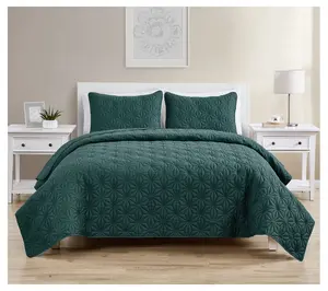 VCNY Home Kaleidoscope Embossed Quilt Set, Full/ Queen