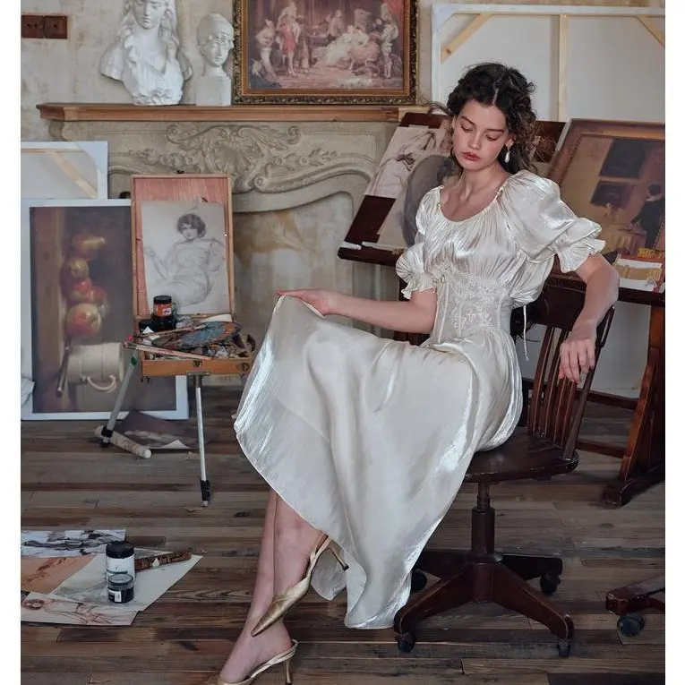 "Du cocon au papillon" Corset Dress-Casual Womenswear