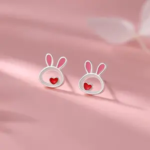 Animal Character Bunny Motif Earrings - Adorable Stylized Earrings with Cheerful Hearts, Perfect for Easter, Ideal for Expressing Love