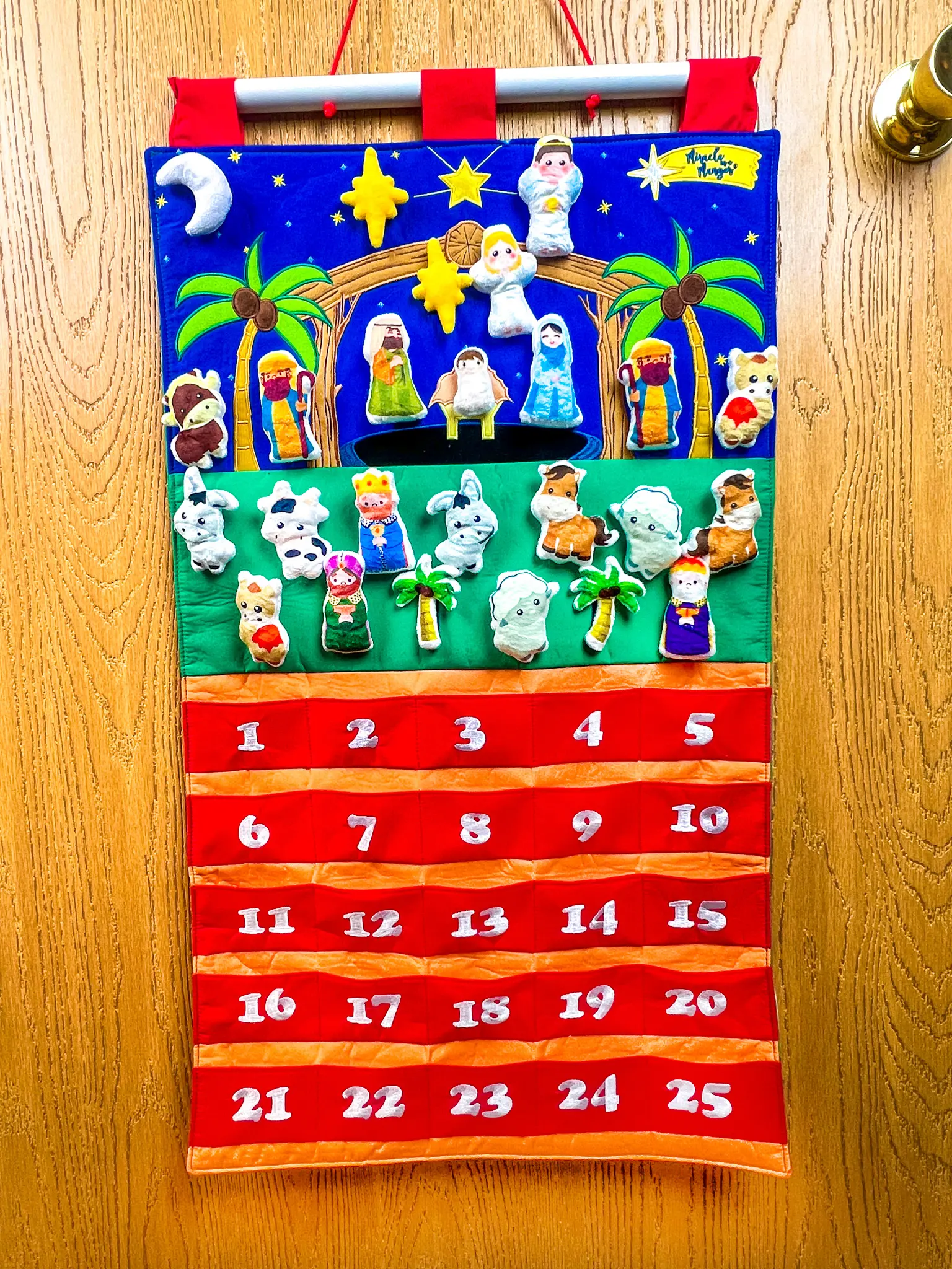 Miracle in a Manger - Advent Calendar Christmas Nativity Scene with 25 velcro backed characters for family bonding and home decor Decoration Magical