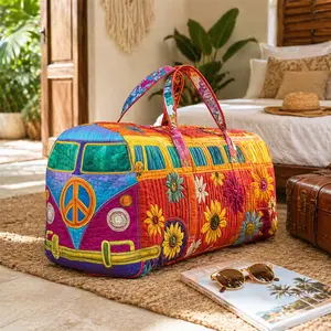 Women’s Retro Hippie Van Quilted Weekender Bag, Large Capacity Floral Travel Duffle, Carry On Overnight Tote for Vacation, Road Trip, Beach Getaway, Gym