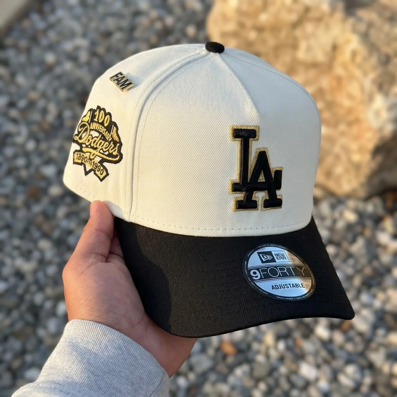 NEW ERA 9FORTY LA Dodgers Baseball Cap – White Black Colorway with Iconic White Embroidered Logo