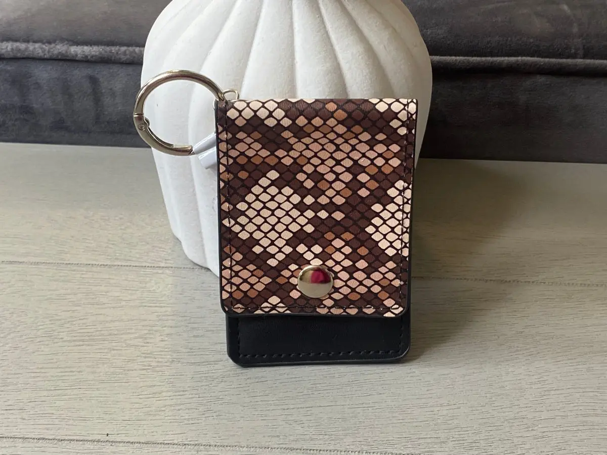 ID Keychain Holder 4