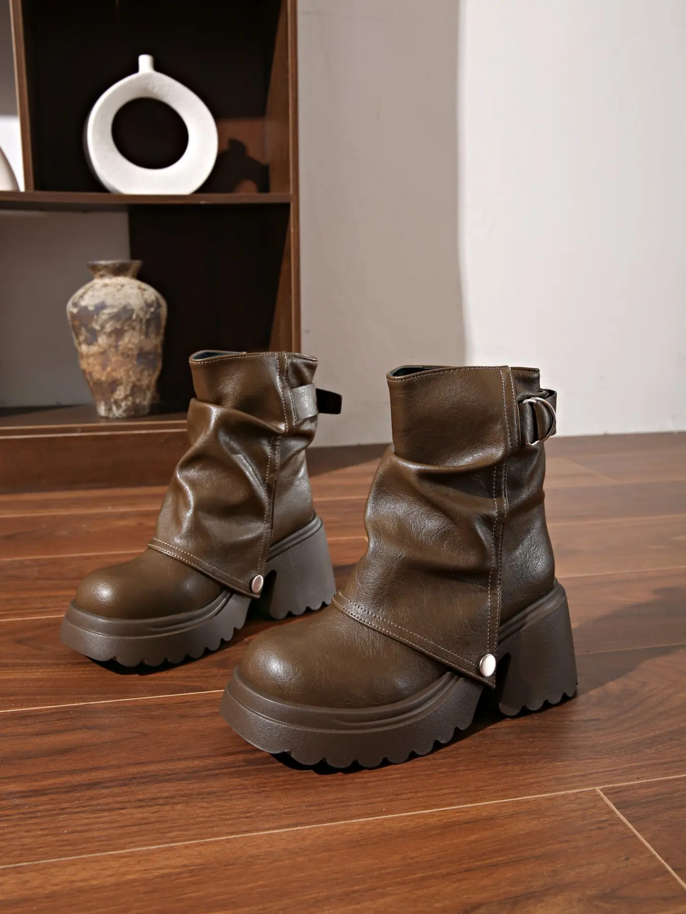 American Style Punkish Folded Edge Thick Sole Short Boots, Soft PU Comfortable Height-Boosting Platform Leather Adjustable Buckle Short Calf Boots, Multiple Colors Available, Thick Heeled Boots