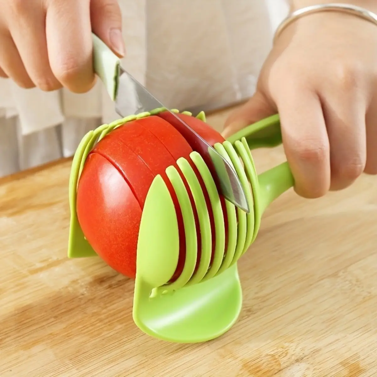 Lemon Slicer, 1 Count Multi-purpose Handheld Fruit Tongs, Potato Slicer, Kitchen Cutting Aid, Suitable for Cutting Fruits, Vegetables, Homemade Food, Vegetable Fruit Cutter, Vegetable Fruit Utensils, Kitchen Gadgets