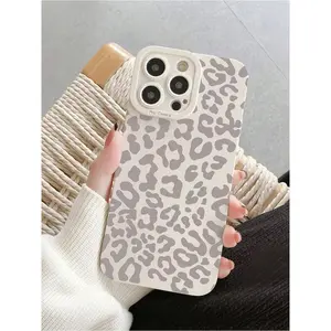 This two-piece leopard print TPU phone case set features a unique white leopard print design and is compatible with iPhone 17/16/15/14/13/12/11/X/XS/XS Max/16 E/12/13 Mini. It's the perfect holiday gift for friends, family, and yourself.