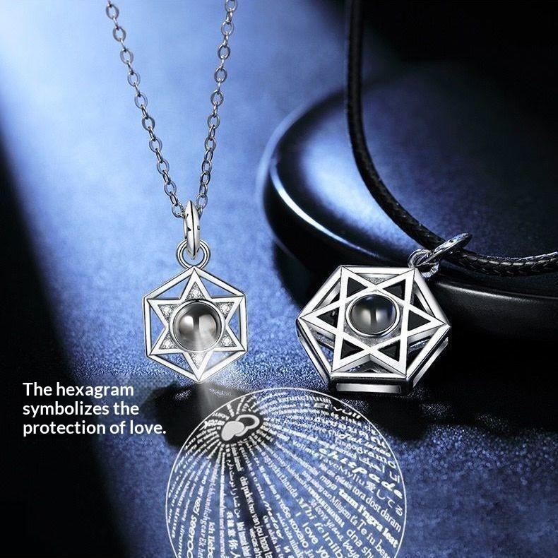 Custom Photo or Text Hexagram Projection Necklace - His and Hers, Environmentally Friendly Copper, Micro-Engraving Technology, Daily Casual Light Luxury Niche Hip-Hop Pendant, Default "I Love You", Long Distance Christmas Gift for Women