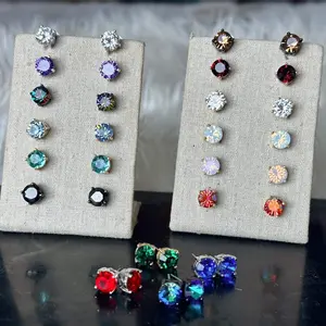 Impression stud earrings
