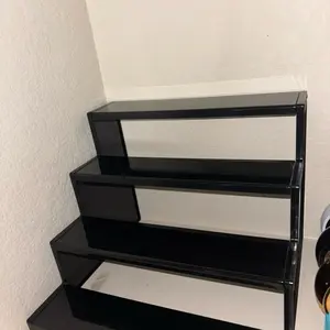 12 Inch men’s shelf