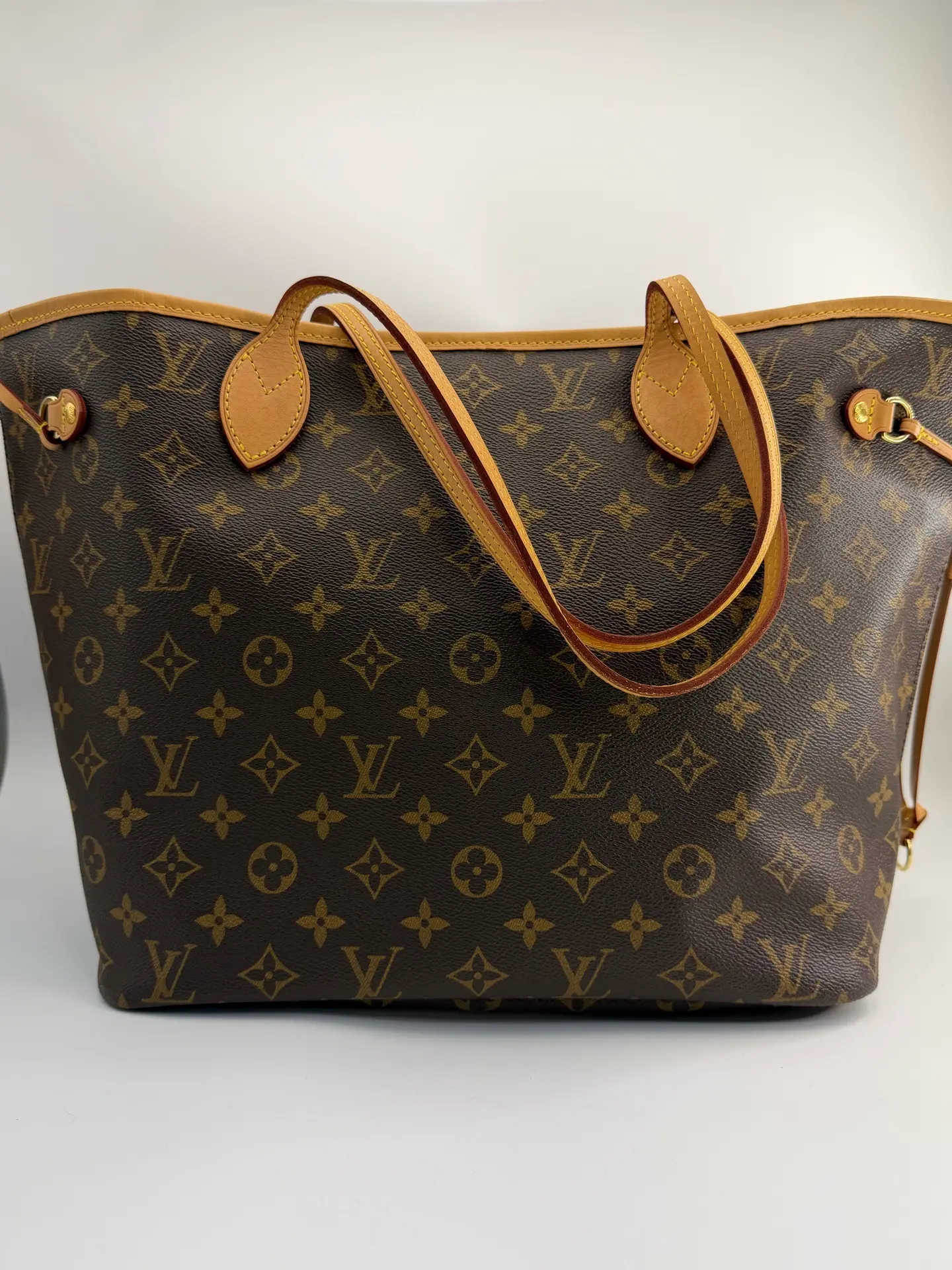 Pre-owned Louis Vuitton Monogram Neverfull Luxury Tote Bag with Leather Face, Tote Bags