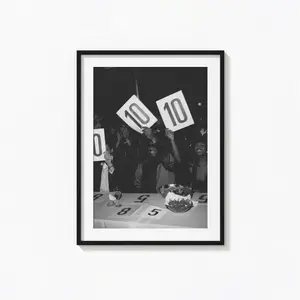 "10 Out of 10" Black & White Wall Art Print – Motivational Vintage Photography, Museum-Quality Poster for Bedroom, Office & Living Room