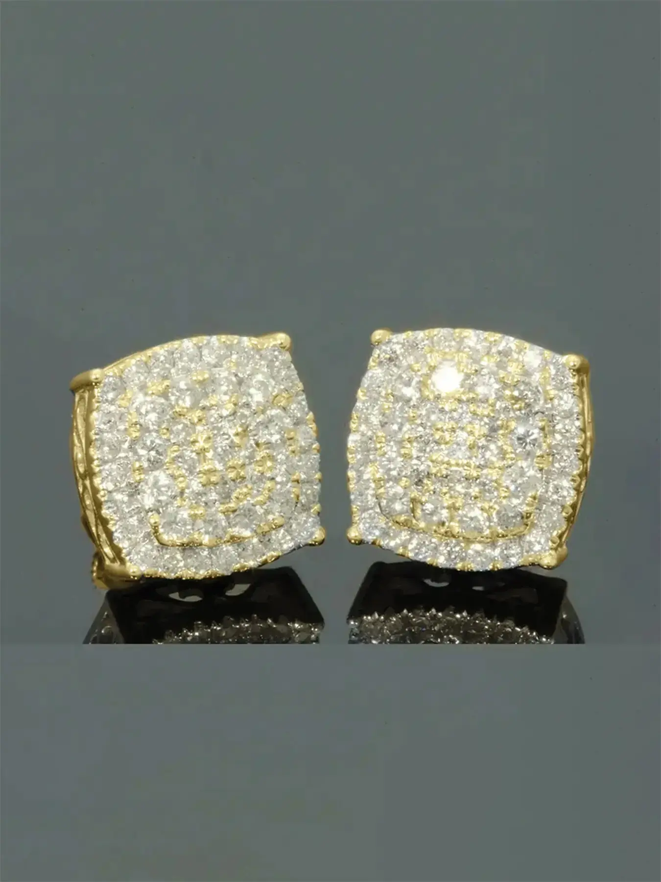 Faceted Rhinestone Design Unisex Square Stud Earrings, Simple Statement Jewelry with Gift Box for Daily Wear and Summer Outfits